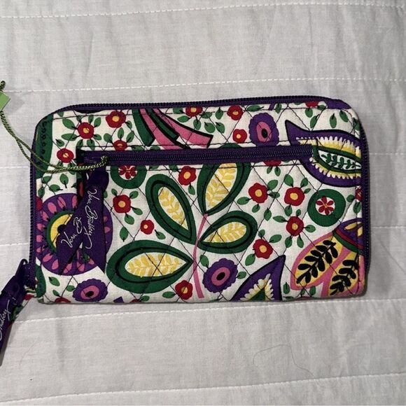 Vera Bradley Viva La Vera White Purple Green Quilted Cotton Wristlet Wallet - Picture 2 of 11
